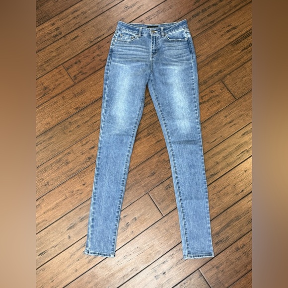 American Tall Denim - American Tall Women's High-Rise Skinny Jeans in Mid-Blue Wash size 28 LONG NWOT